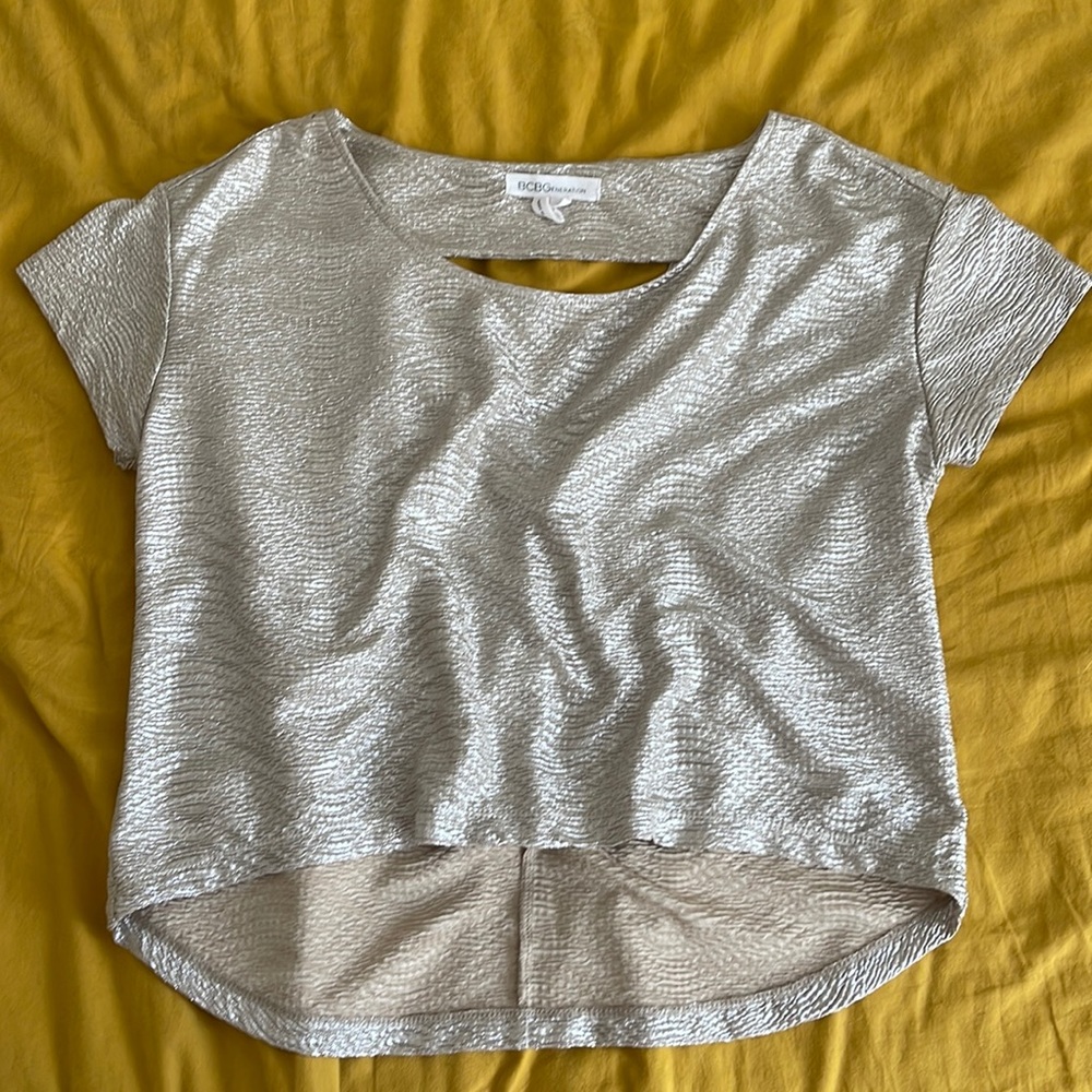 Gold/metallic office style blouse.